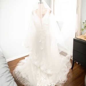 Wedding dress, portia and scarlet worn once